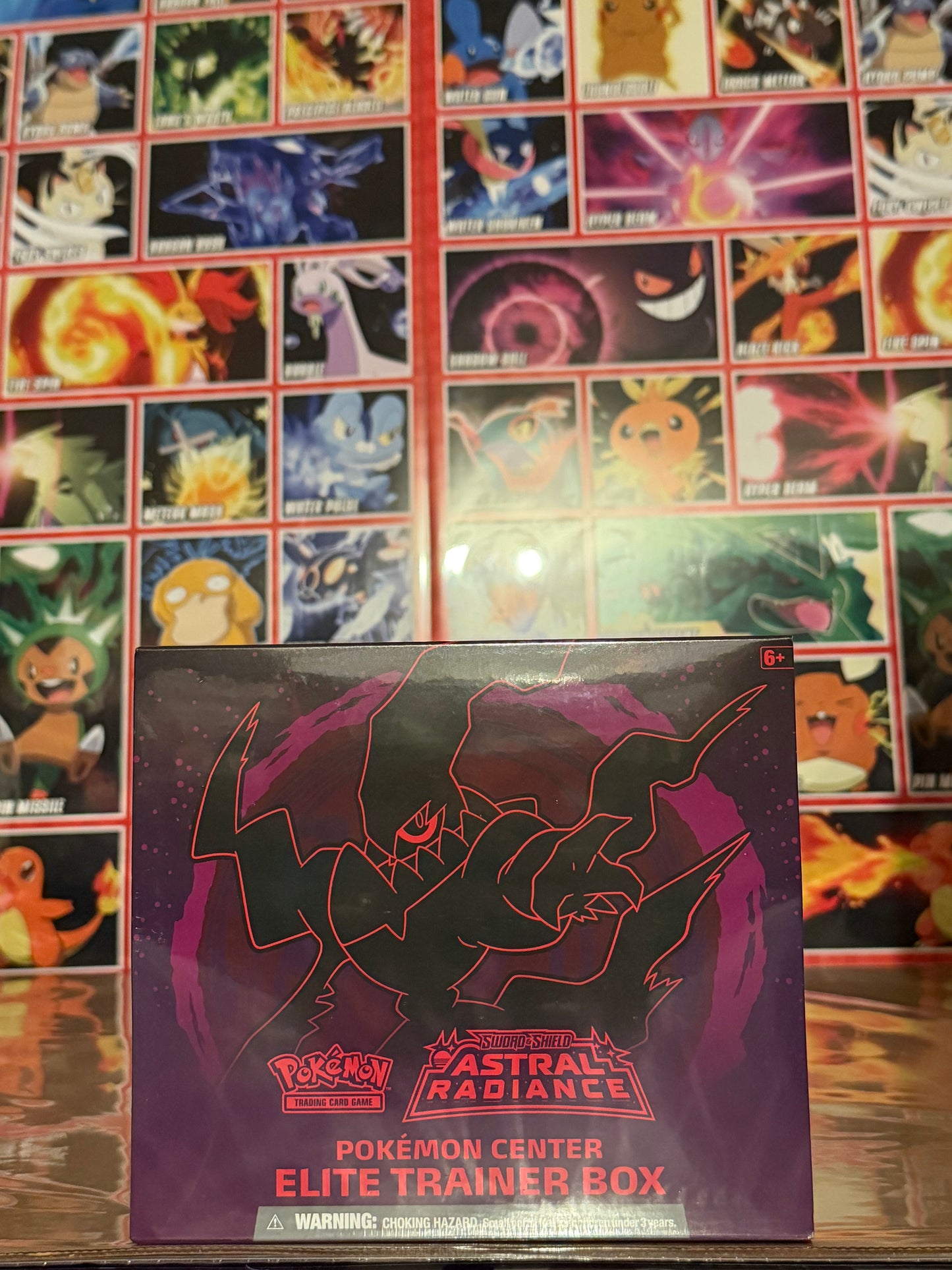 POKÉMON SWORD AND SHIELD ASTRAL RADIANCE POKÉMON CENTER ELITE TRAINER BOX