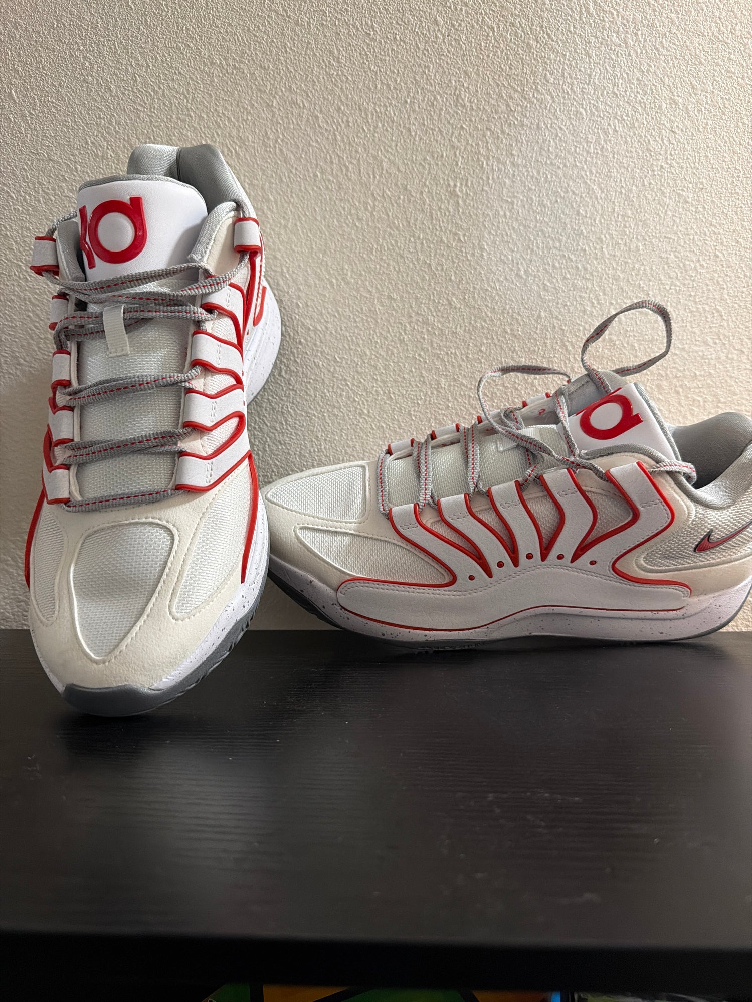 SHOES! SHOES! SHOES!