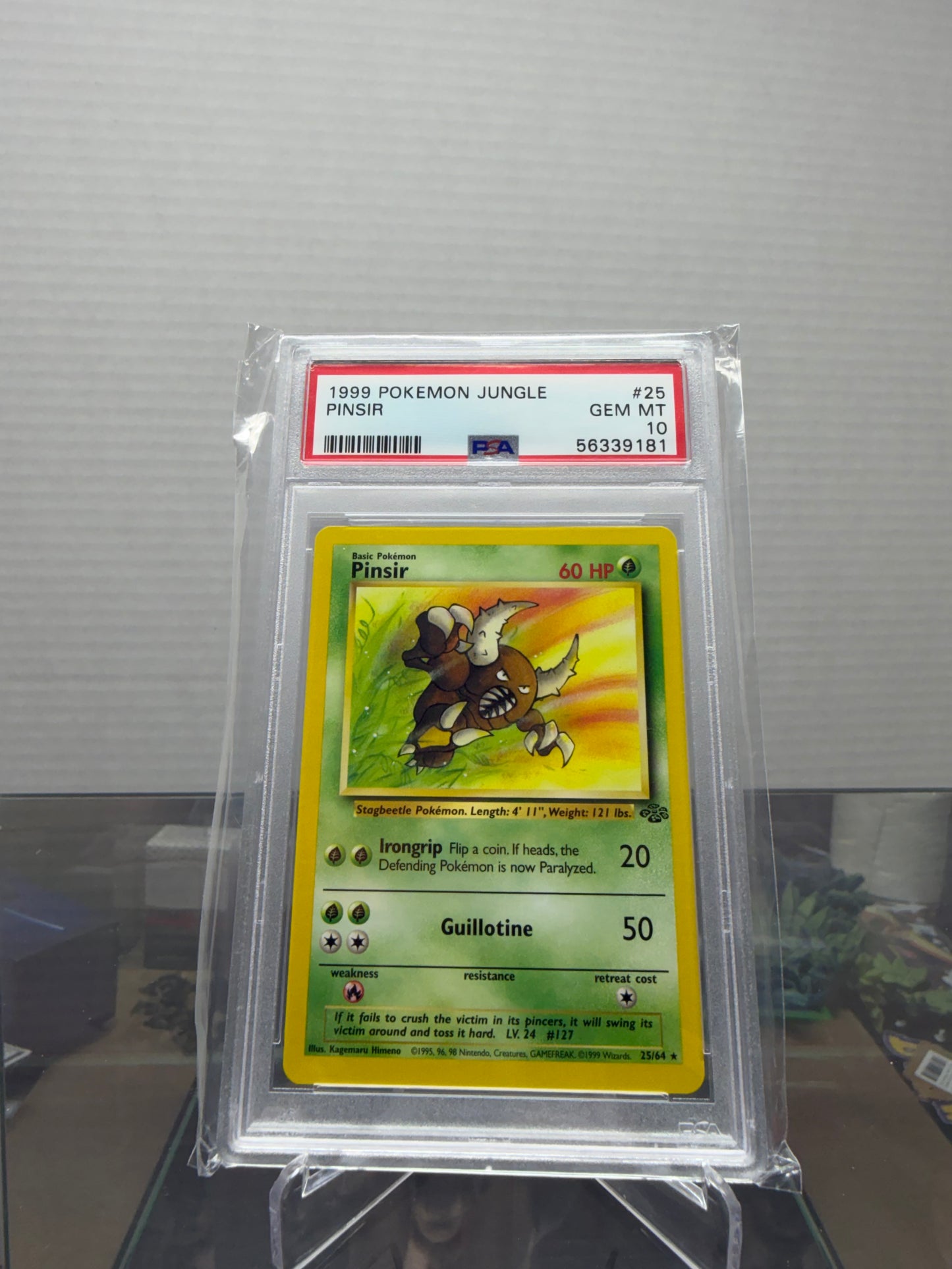 Vintage 1999 Pokémon jungle pinsir
