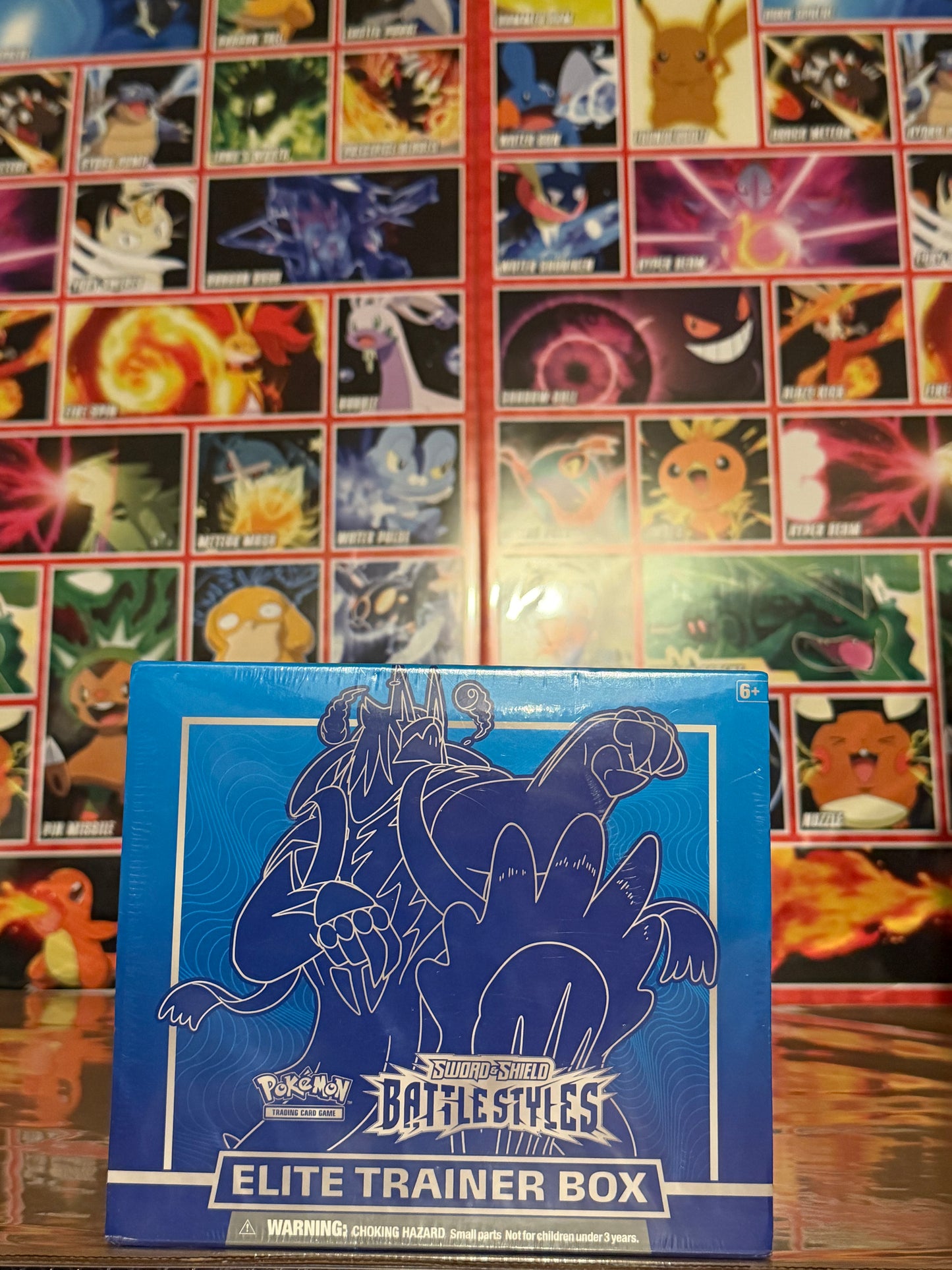 POKÉMON SWORD AND SHIELD BATTLE STYLES, ELITE TRAINER BOX